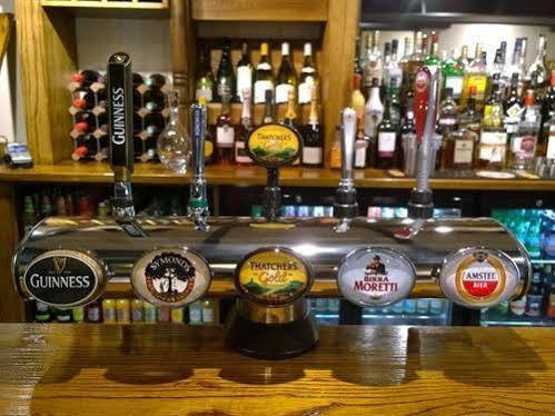 Hotel The Helyar Arms Yeovil Exterior foto